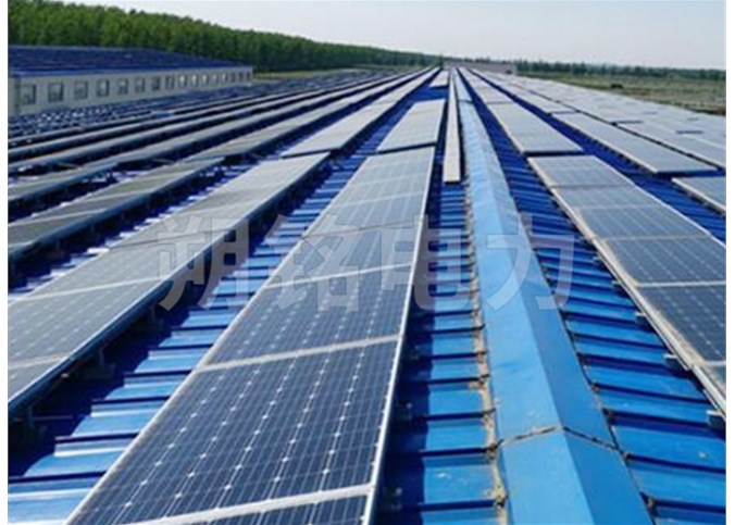 光伏板檢測(cè)通常包含哪些核心項(xiàng)目？昆明朔銘電力工程分享